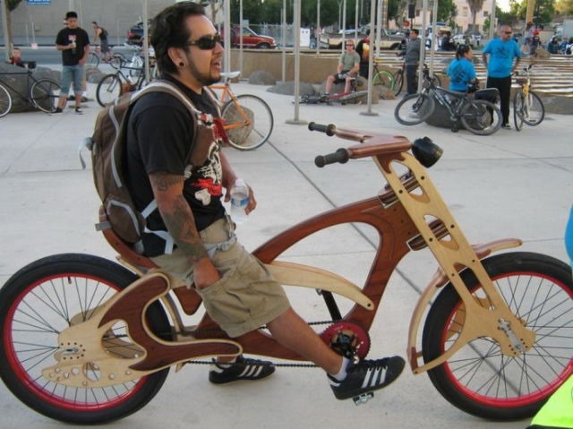 [bicycle-pimped-out-20%255B2%255D.jpg]