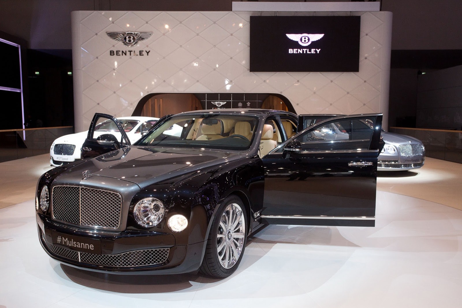 [Bentley-Mulsanne-Shaheen-1%2520-%2520Copy%255B7%255D.jpg]
