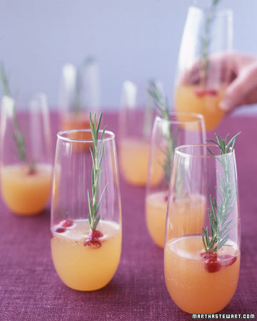 Sparkling Pear and Cranberry Cocktail: This fizzy cocktail marries the flavors of sweet pear and tart cranberry. Sparkling Pear and Cranberry Cocktail: This fizzy cocktail marries the flavors of sweet pear and tart cranberry.