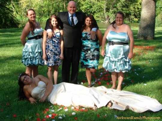 [awkward-family-photos-25%255B2%255D.jpg]
