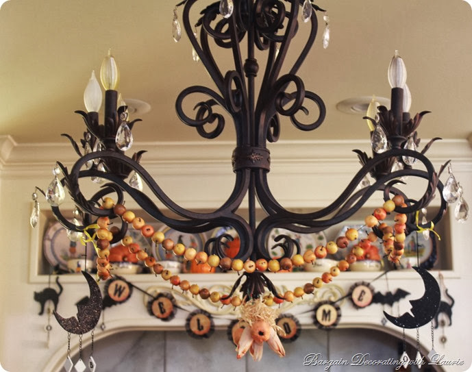 Halloween-Bargain Decorating with Laurie