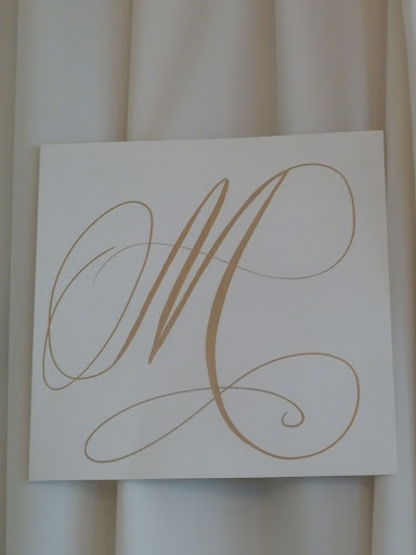 Even the restrooms were dressed up. Here, one of the prettiest mens' room signs I've ever seen.