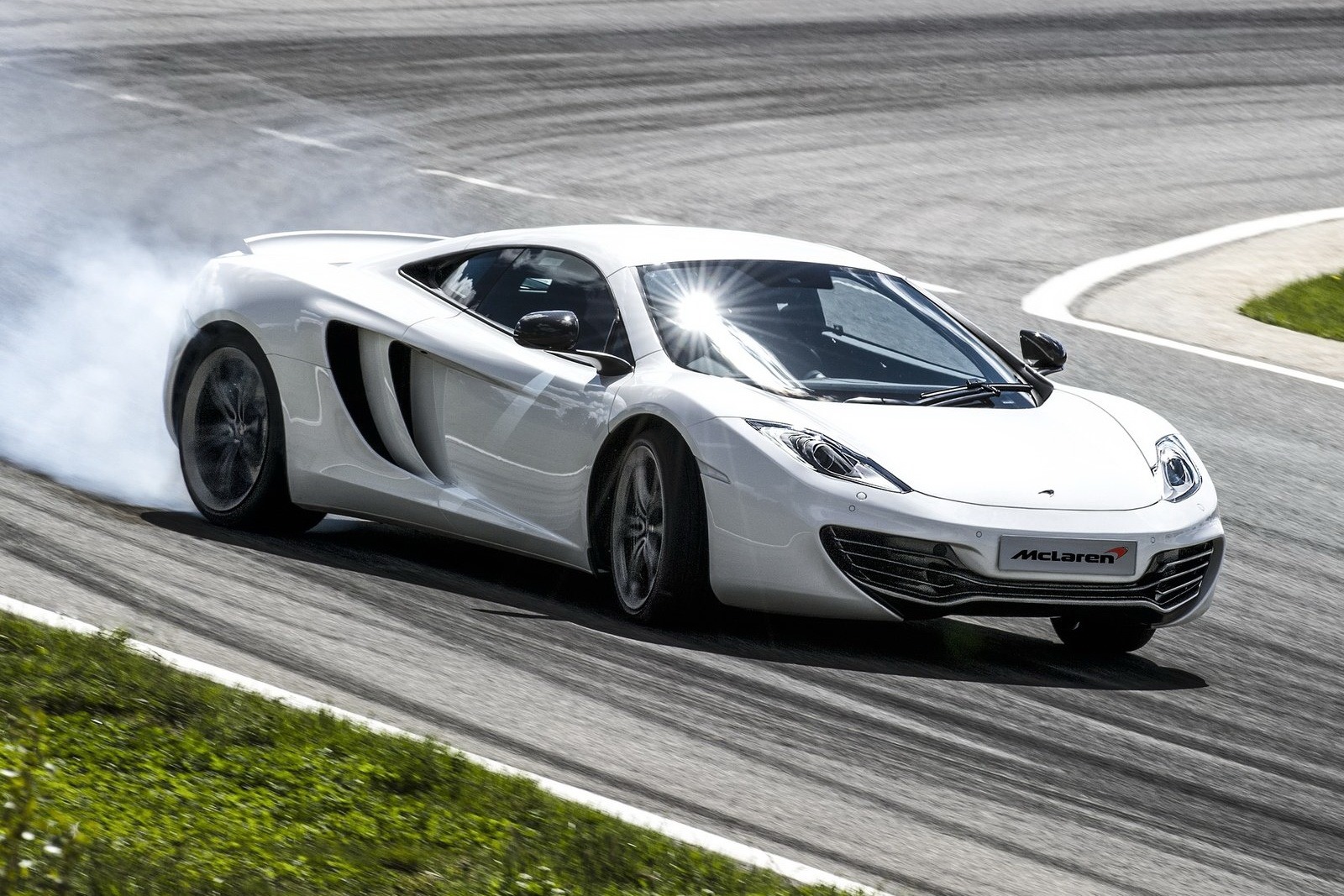 [McLaren-3%255B2%255D.jpg]