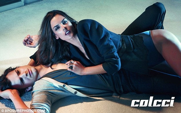 [dollys-from-holly.blogspot.com_Alessandra%2520Ambrosio_03%255B2%255D.jpg]