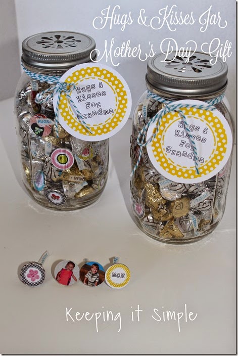 Mother's-Day-Idea-Hugs-and-kisses-jar #freeprintable