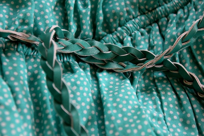 [closeup%2520dress%255B6%255D.jpg]