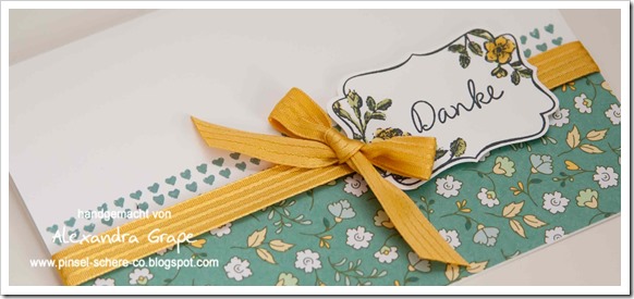 stampin-up_karte_danke_hipp-hipp-hurra_Chalk-lines_four-frames_dekoratives-etikett_Aufgeblüht_lagunenblau_honiggelb_alexandra-grape_01 stampin-up_karte_danke_hipp-hipp-hurra_Chalk-lines_four-frames_dekoratives-etikett_Aufgeblüht_lagunenblau_honiggelb_alexandra-grape_01