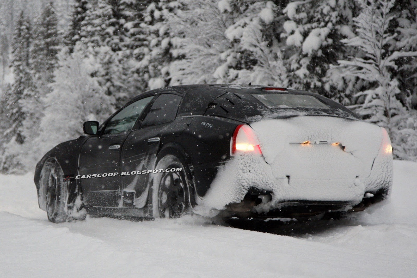 [2014-Maserati-Ghibli-Sedan1%255B3%255D.jpg]