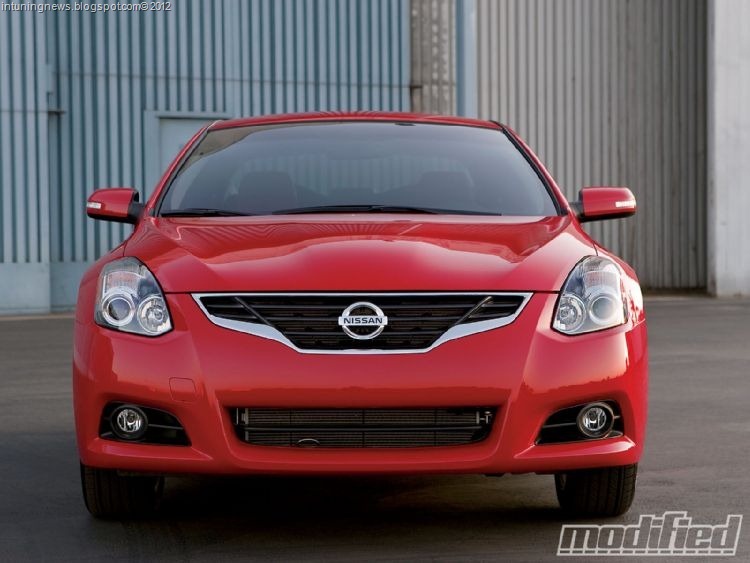 modp_1006_03_o 2010_nissan_altima_coupe front_view