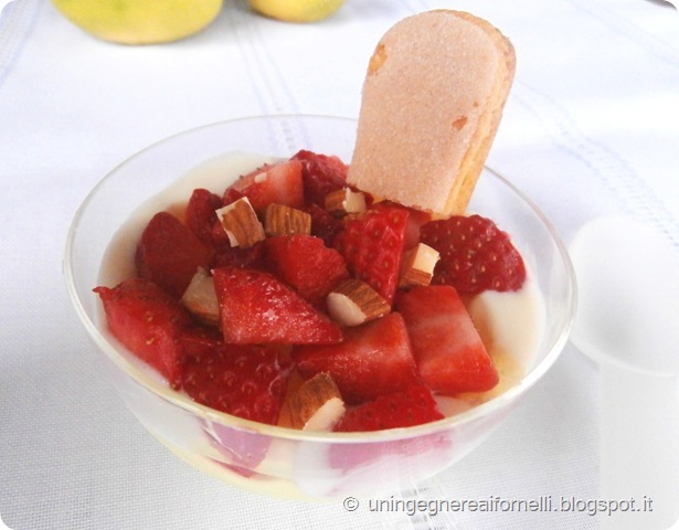 mousse ricotta crema lemon curd senza uova burro light fragole mandorle limone mousse ricotta crema lemon curd senza uova burro light fragole mandorle limone
