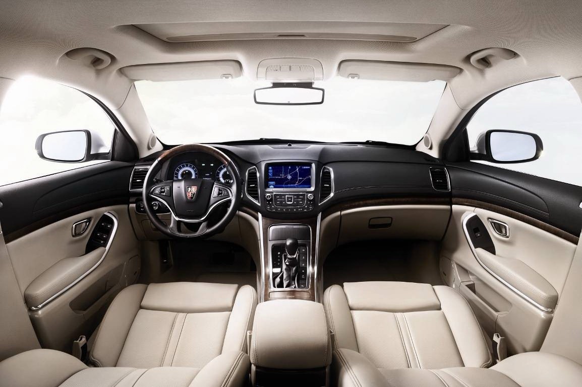 Roewe-950-2%5B2%5D.jpg