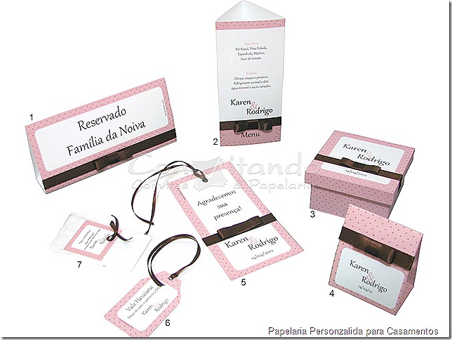 Papelaria Personalizada, Reservado para Mesas, Menu, Caixinhas para lembran&ccedil;as, Caixinhas para Padrinhos, lembran&ccedil;a para casamento, tag para carro, l&aacute;grimas de alegria, Tag Havaiana, Papelaria Personalizada Rosa e Marrom, Papelaria com Po&aacute;s, po&aacute;s, Personaliza&ccedil;&atilde;o para casamentos