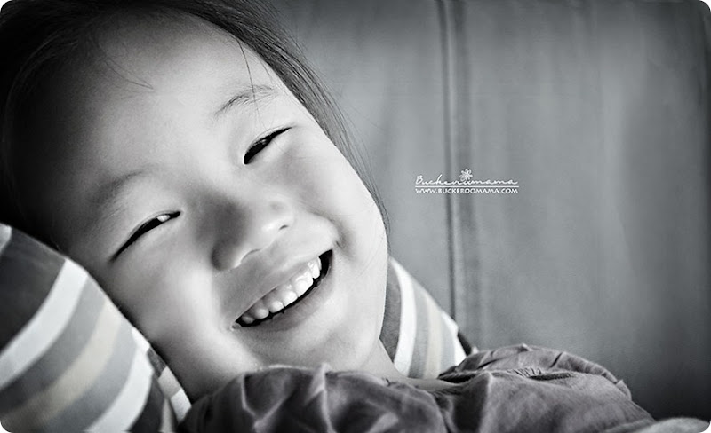 Smile2-bw Smile2-bw