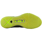 nike lebron 10 ss atomic volt dunkman 1 04 Release Reminder: Nike LeBron X Volt Dunkman (541100 700)