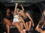 300lb upskirt