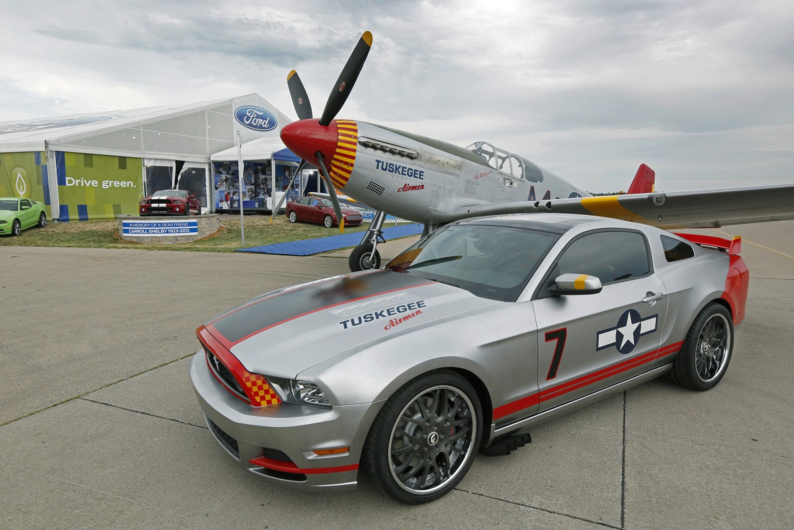 [Red-Tails-2013-Mustang-GT-5%255B2%255D.jpg]
