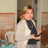 Silvia Elias apresentando o livro Sobre Meninos e Velhos, de Carolina Borges..JPG