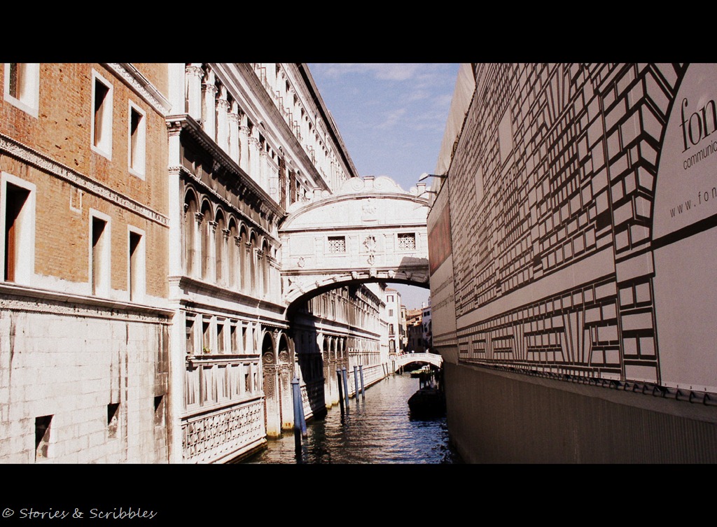 [Venice%25202005%2520%252819%2529-1%255B8%255D.jpg]
