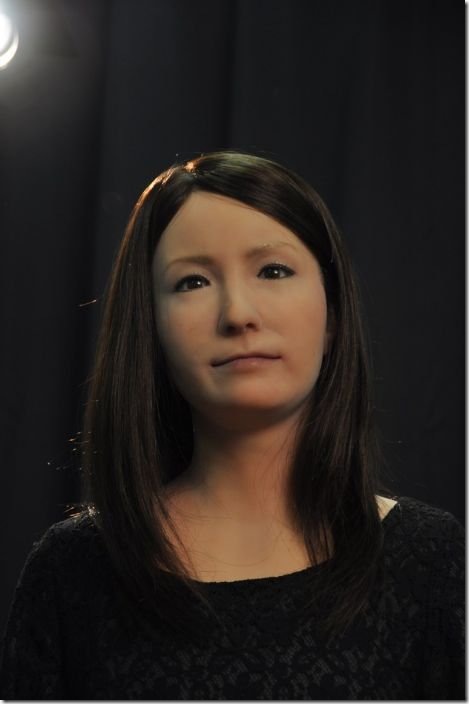 female-android-geminoid-f-5d45c8