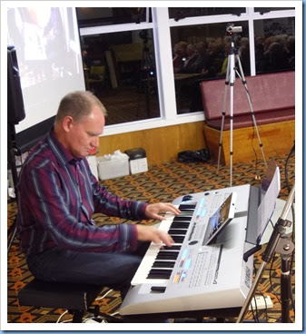 Our special guest artist, teacher and professional musician, Dave Hallam, playing Barbara McNab's Yamaha Tyros 4. Photo courtesy of Dennis Lyons.