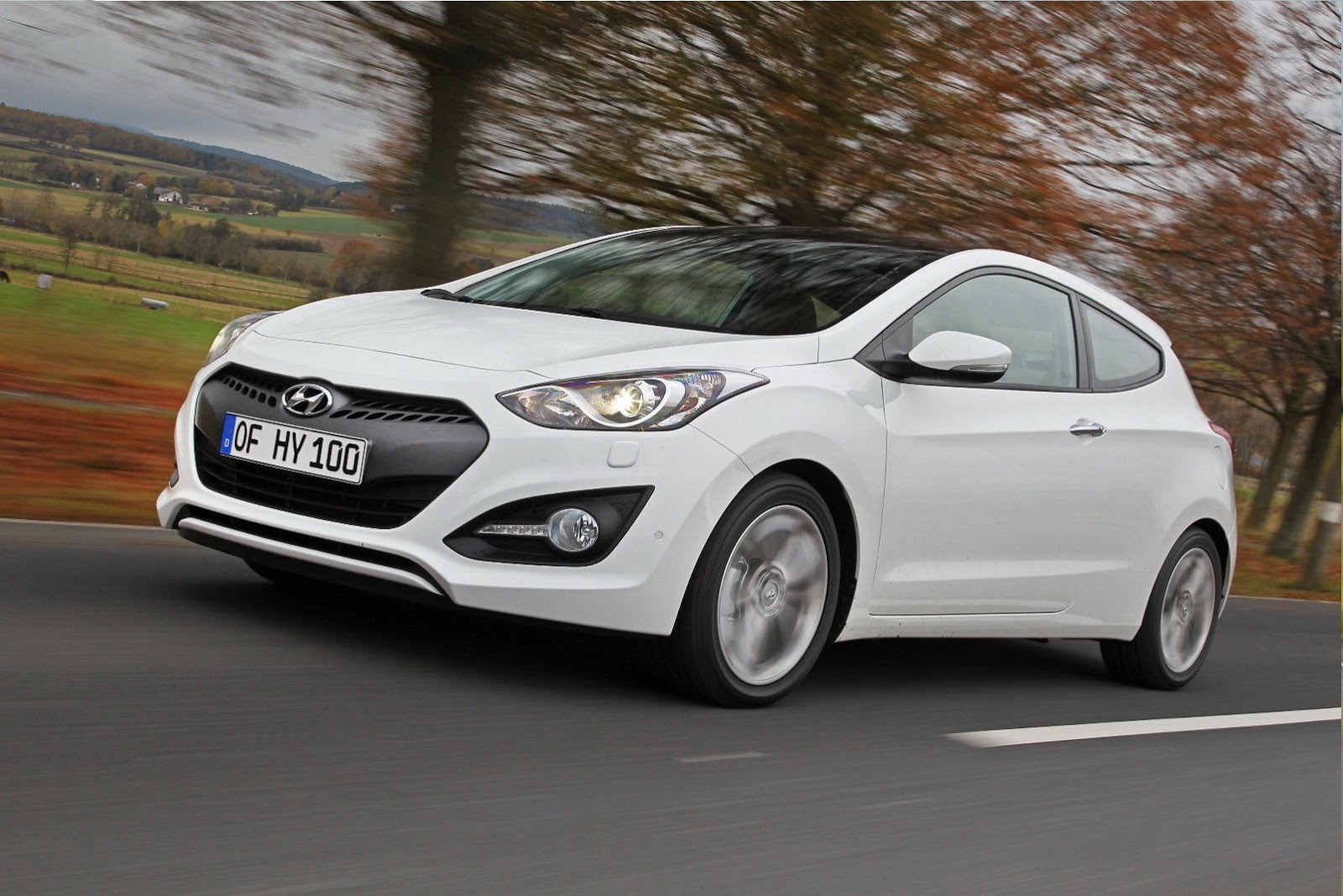 [Hyundai-i30-3D-31%255B2%255D%255B3%255D.jpg]