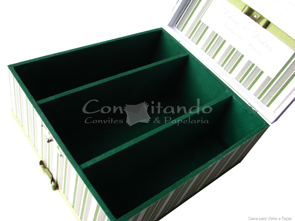[CAIXA-PARA-VINHO--ABERTA%255B10%255D.jpg]