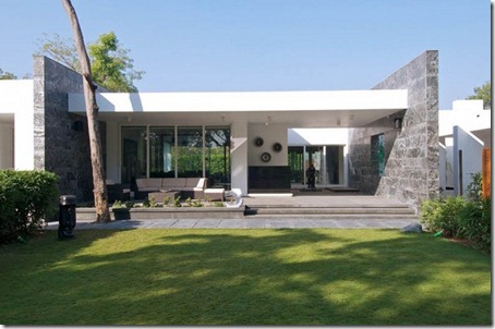 Exterior Dinesh Bungalow by atelier dnD5