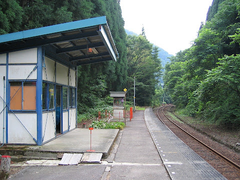 漆山駅
