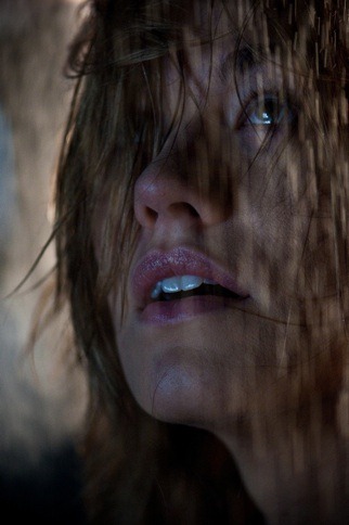 [dollys-from-holly.blogspot.com_Yvonne%2520Strahovski_11%255B2%255D.jpg]