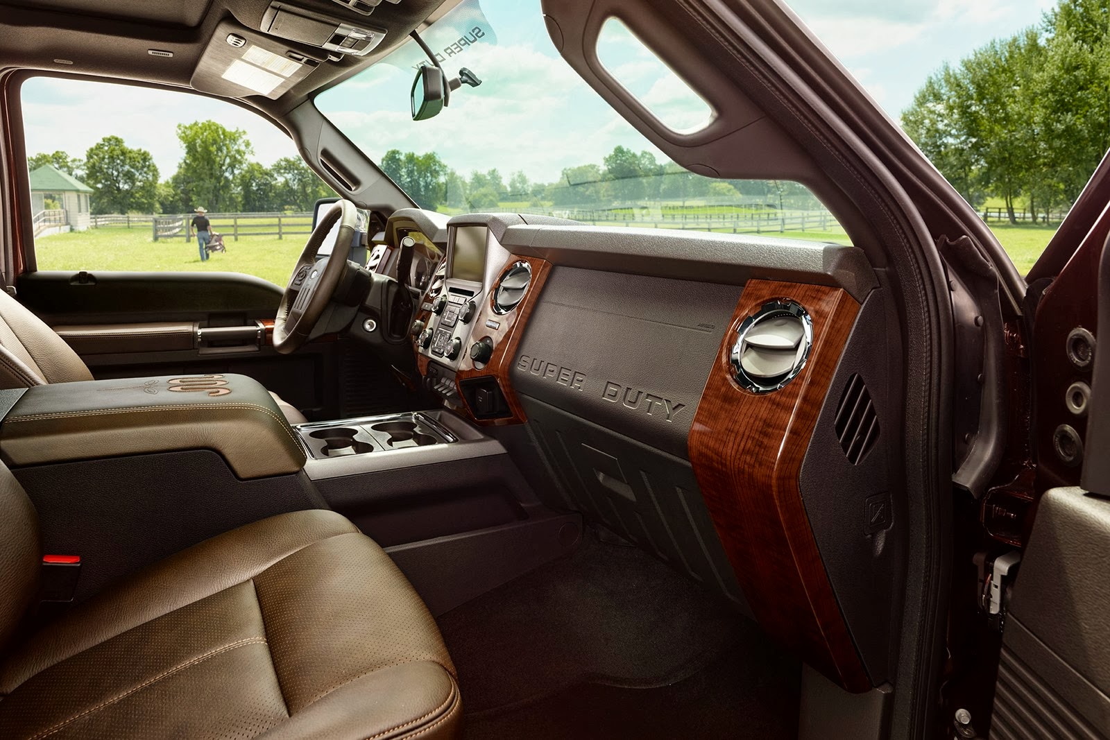 [2015-Ford-F-250-King-Ranch-SuperDuty-3%255B3%255D.jpg]