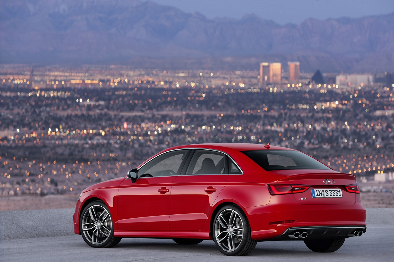 [2014-Audi-S3-Sedan-8%255B3%255D.jpg]