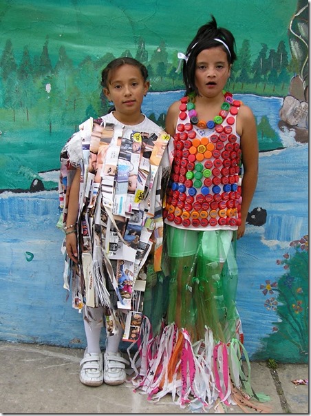 Disfraces escolares con materiales reciclados Disfraces escolares con materiales reciclados