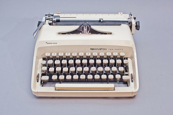 [typewriter%255B2%255D.jpg]