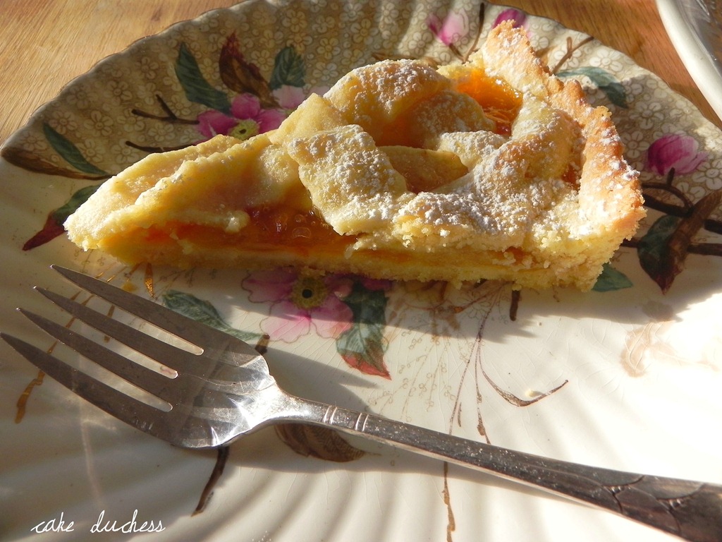 [apple-and-orange-jam-crostata-crostata-di-mele-e-marmellata-di-arance-4%255B4%255D.jpg&description=Apple Orange Marmalade Crostata-Crostata di Mele con Marmellata di Arance')]