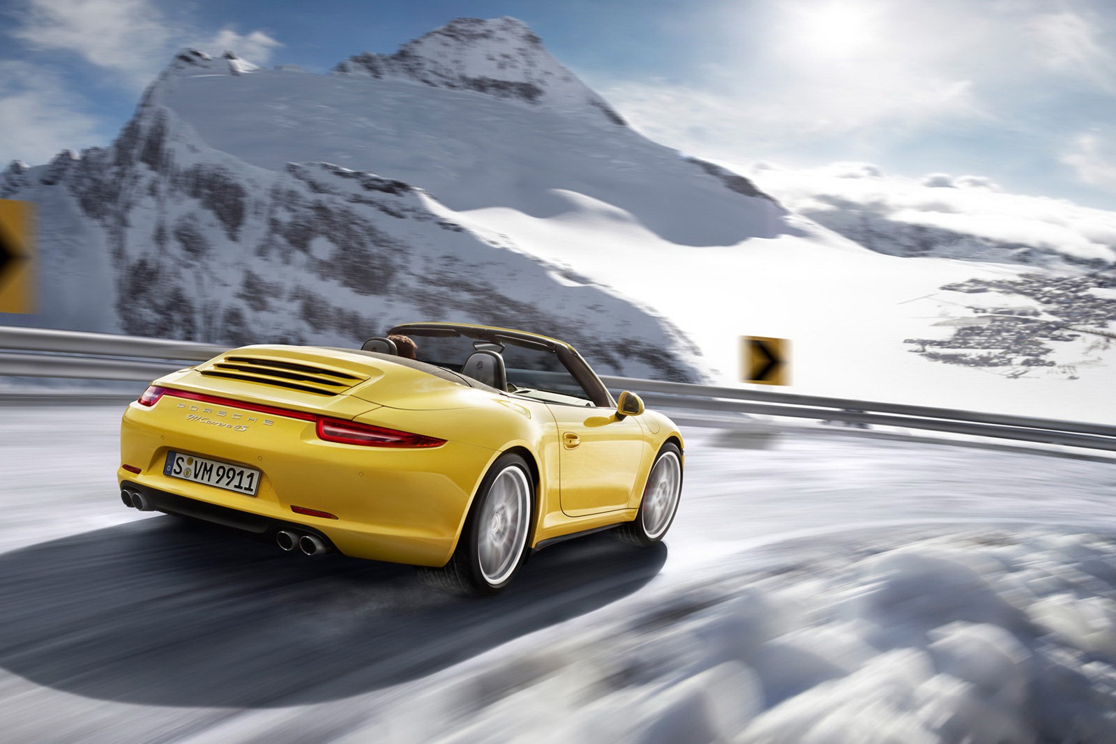 Porsche-Carrera-4-20%255B2%255D.jpg