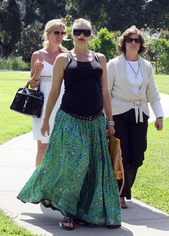 [pretty%2520and%2520pregnant%2520%252814%2529%255B3%255D.jpg]