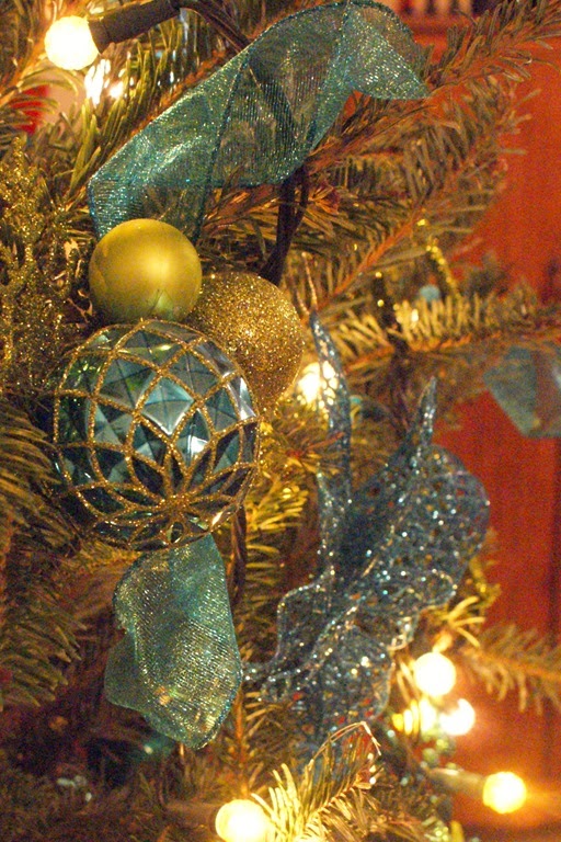 [christmas_tree_decorations2_2013%255B4%255D.jpg]