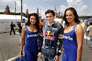 Wallpapers 2012 F1 Pit & Grid girls
