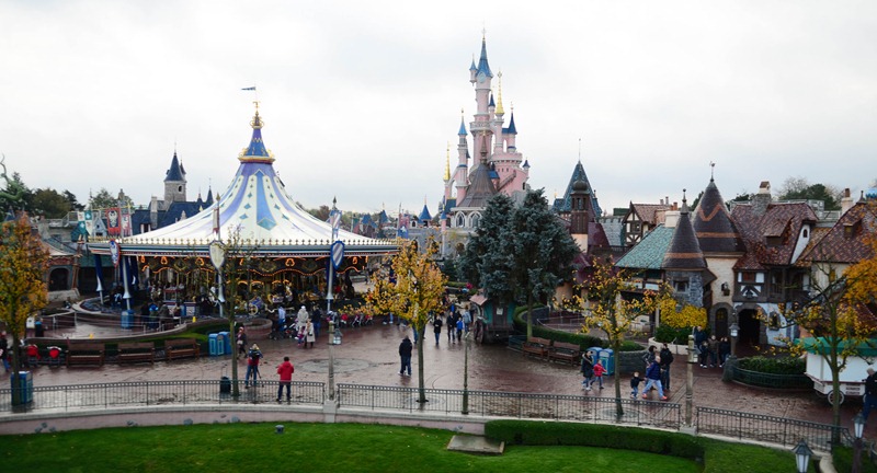 [Disney-Saturday83.jpg]