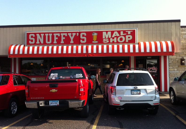 [mn2011-0764.jpg]