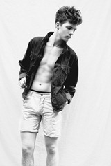 Alex Annand-005