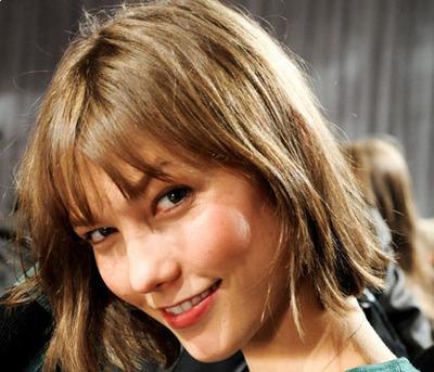 Karlie Kloss' haircut is turning heads in the world of style and beauty