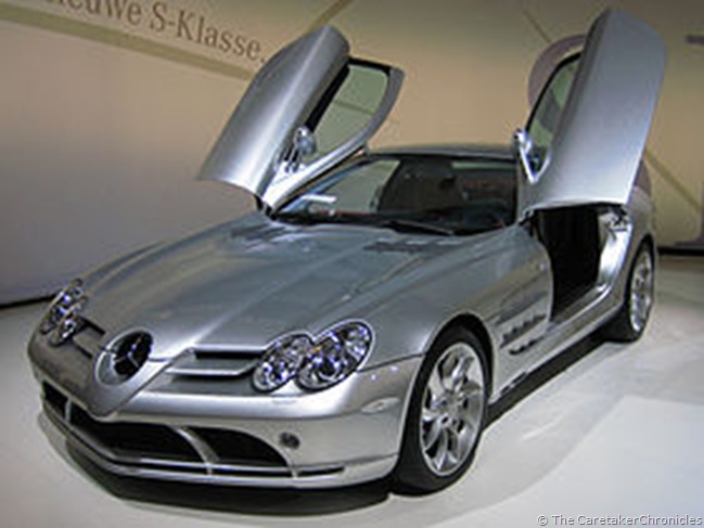 [Mercedes-Benz_SLR_McLaren_2_cropped%255B3%255D.jpg]