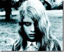 th_Zombie_hottie th_Zombie_hottie