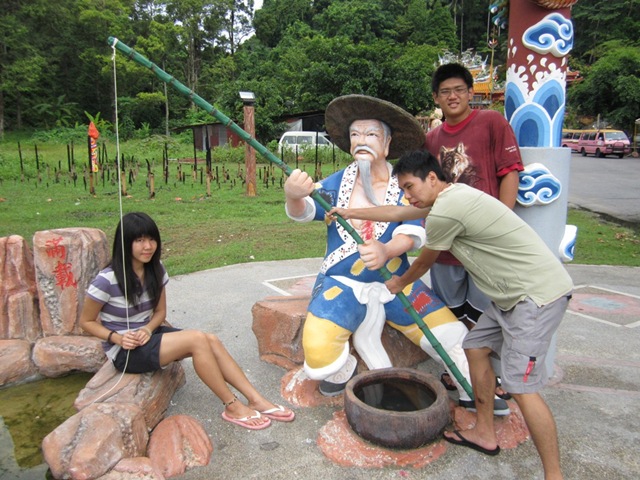 [IMG_33531.jpg]