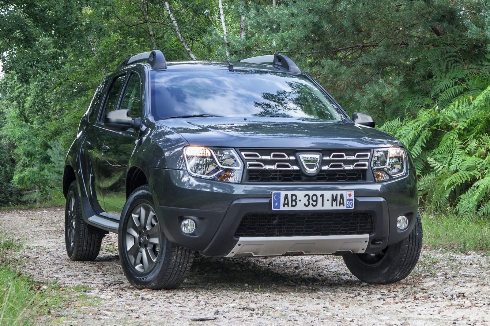 [Dacia-Duster-Facelift-4%255B2%255D.jpg]