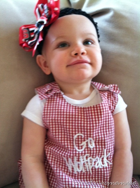 [Cailyn%2520cheering%2520for%2520NCSU%2520031612%255B3%255D.jpg]