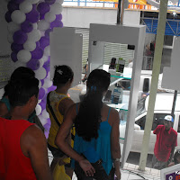  Acao_Queen_Celulares_01_10_2010
