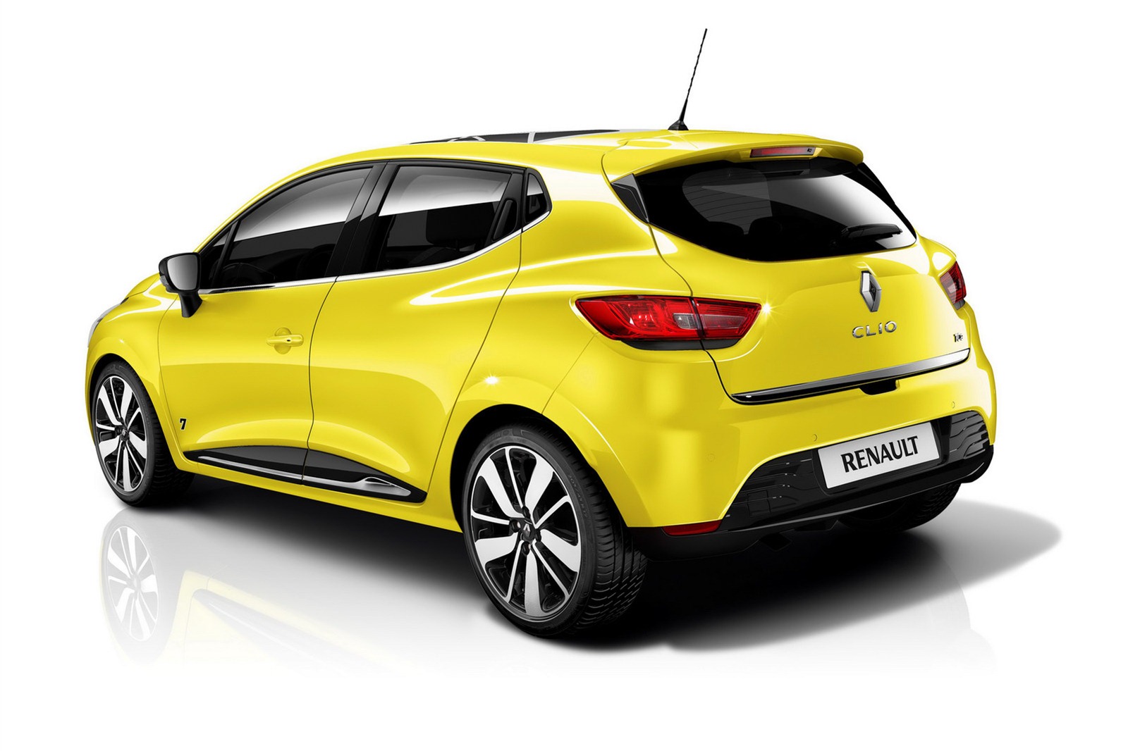 [2013-Renault-Clio-Mk4-2%255B2%255D.jpg]