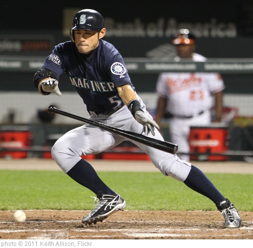 'Seattle Mariners right fielder Ichiro Suzuki (51)' photo (c) 2011, Keith Allison - license: http://creativecommons.org/licenses/by-sa/2.0/
